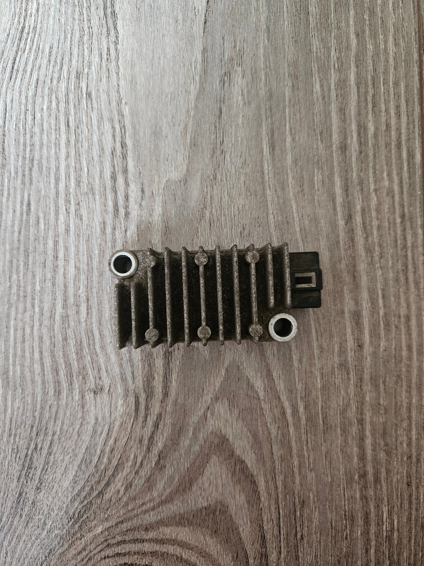 Yamaha TW200 XT600 Regulator / Rectifier