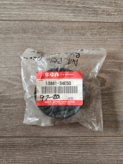 Suzuki GSX-R600 Air Box Rubber / Tube Outlet