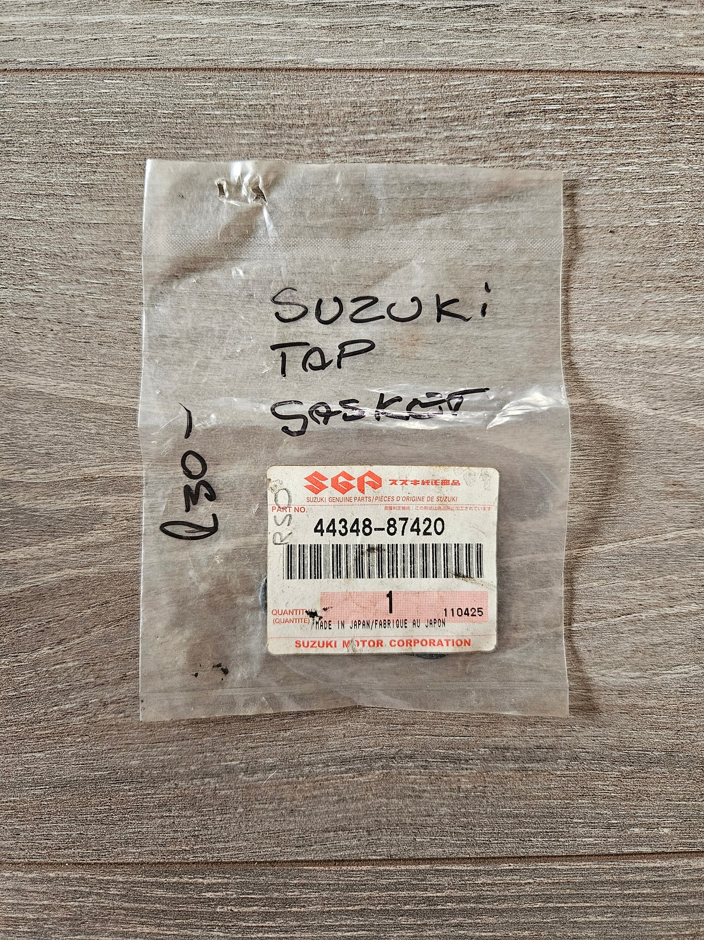 Suzuki DR125S DR200SE DR-Z250 DR350 DR-Z400S DR650SE GSF600 GSF1200 VZ800 Tap / Fuel Petcock / Joint Gasket