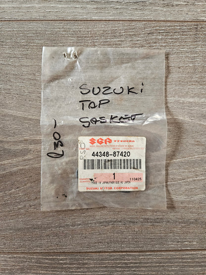 Suzuki DR125S DR200SE DR-Z250 DR350 DR-Z400S DR650SE GSF600 GSF1200 VZ800 Tap / Fuel Petcock / Joint Gasket