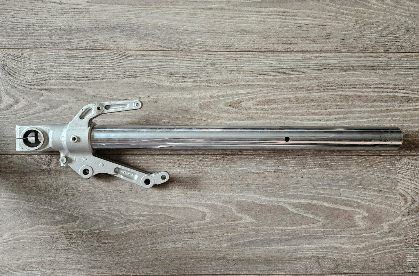 Yamaha YZF-R1 YZFR1 R1 Right Fork Tube