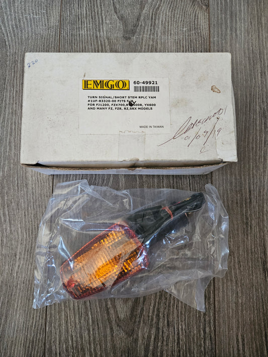 Yamaha FJ1200 FZX700 RZV500R YX600 Indicator / Turn Signal