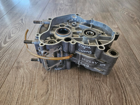 Husqvarna TC50 Engine Casing