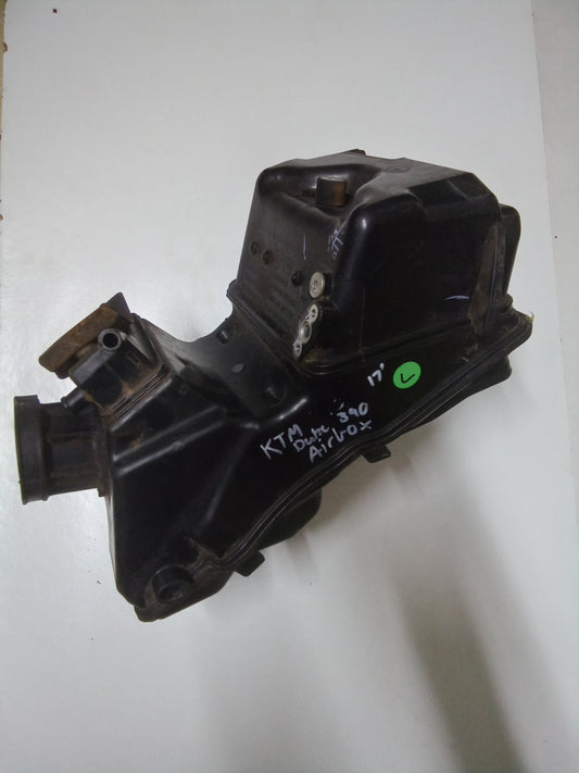 KTM 390 Duke Air Box