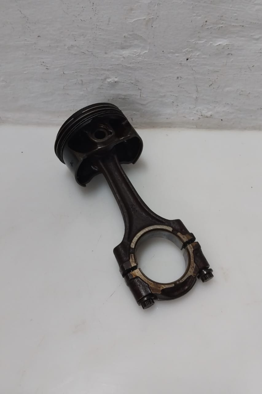 BMW F800 Piston, Rings and Conrod