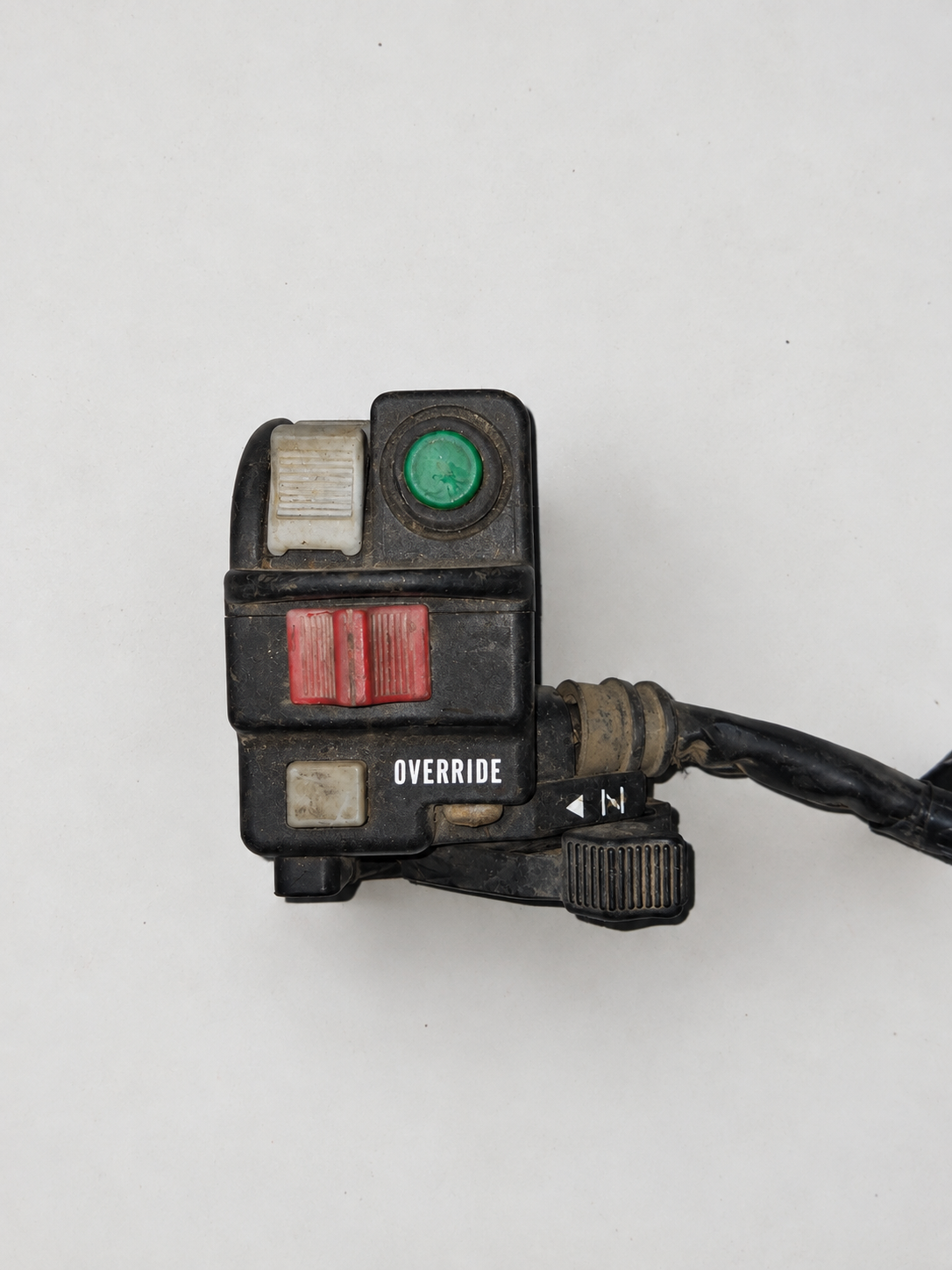 Yamaha Grizzly 660 YFM660 Left Handlebar Switch