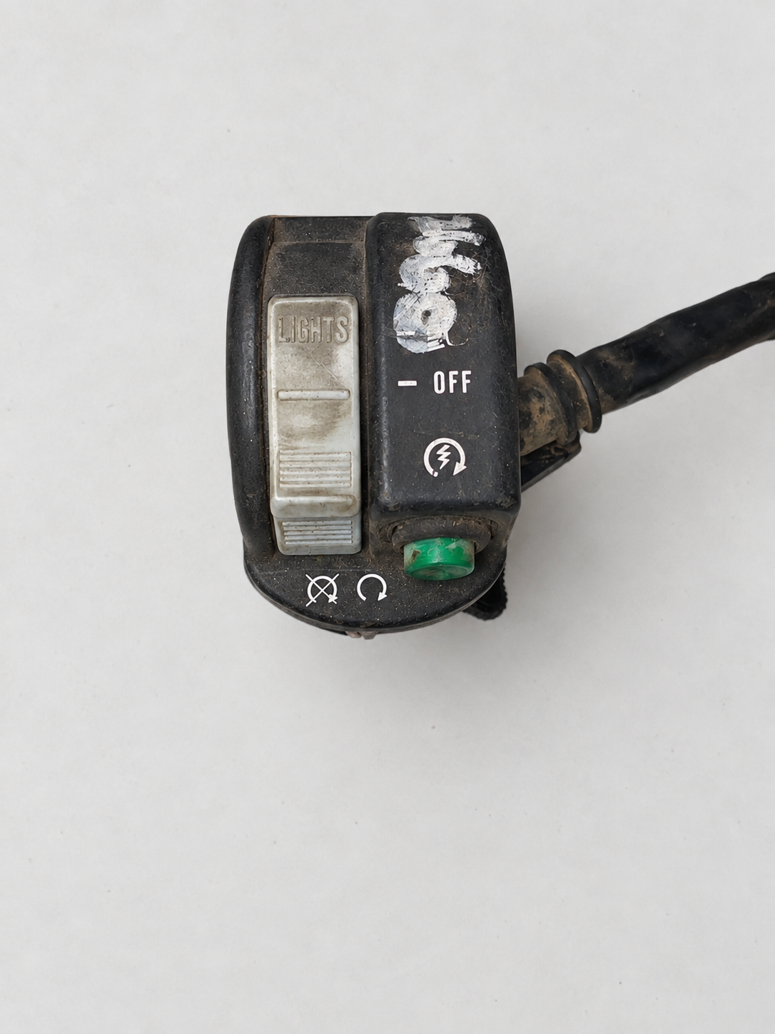 Yamaha Grizzly 660 YFM660 Left Handlebar Switch
