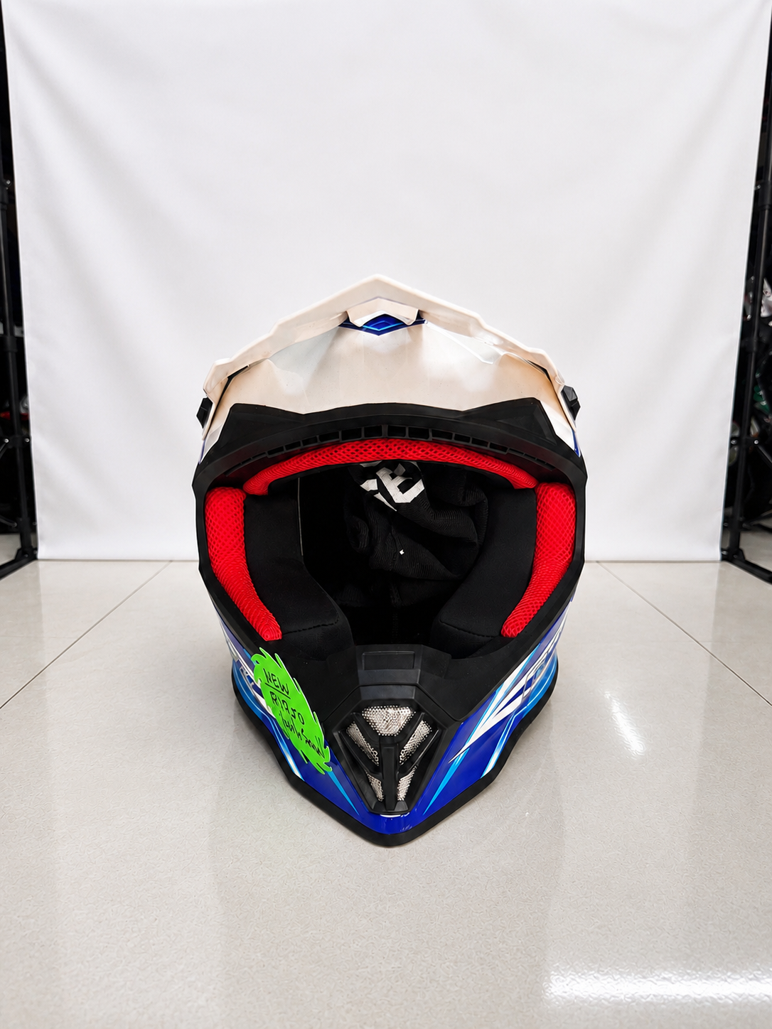 Faseed FS608 Youth Helmet