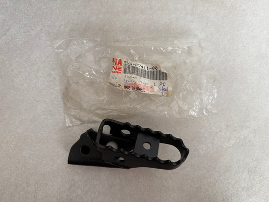Yamaha TT-R225 XTZ125E XTZ125 Front Left Footrest