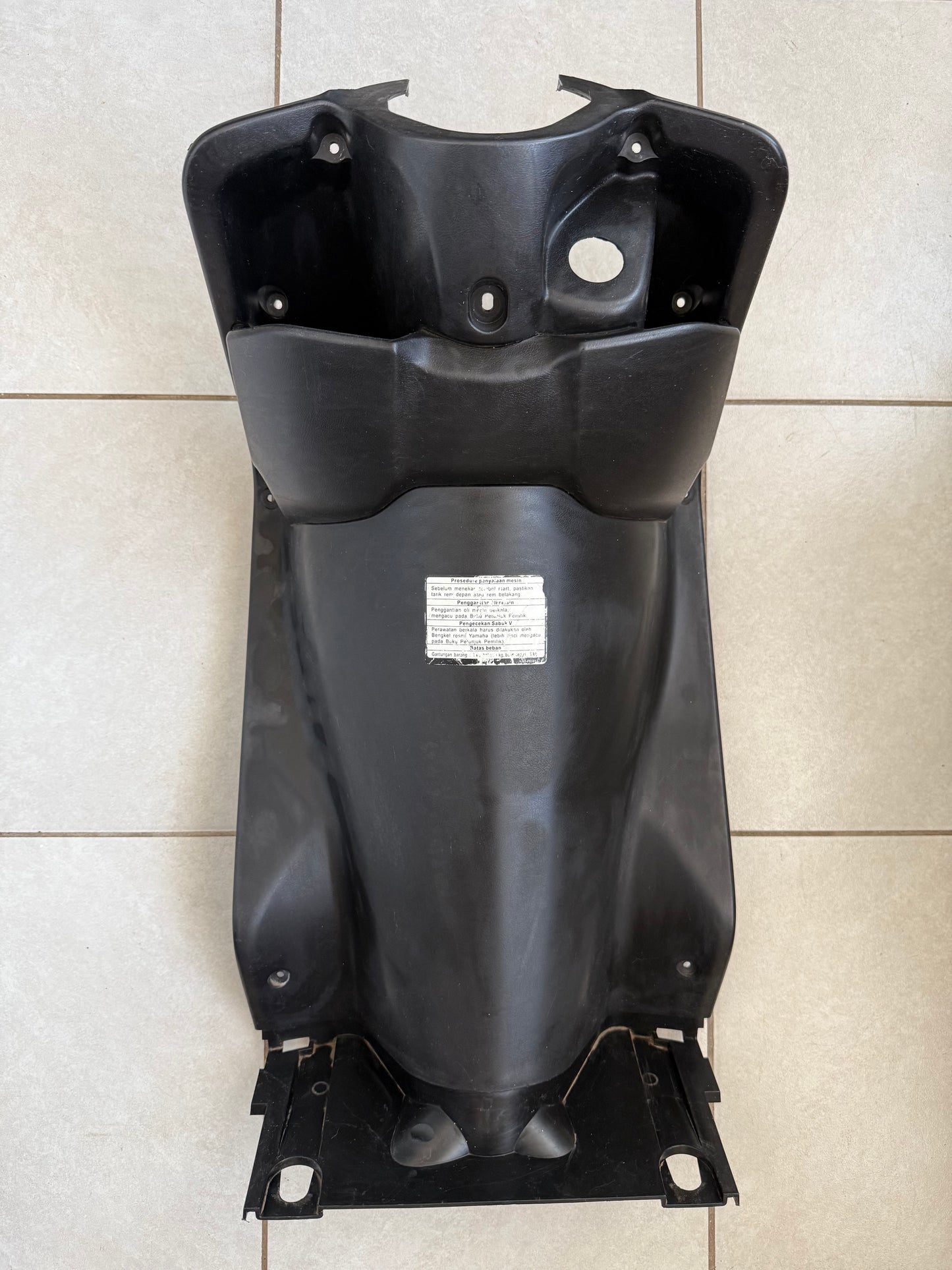 Yamaha Mio Sporty Mio Smile Leg Shield / Inner Front Body Cover