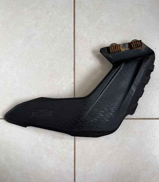 KTM 390 Adventure Right Radiator / Cooler Cover