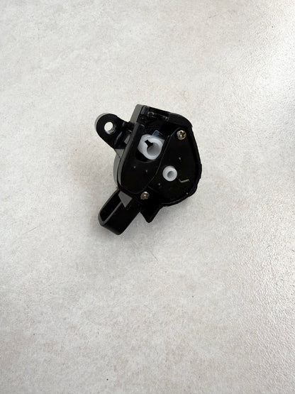 Yamaha YZF600R/750R/1000R XJ600S FJR1300 FZS/FZR600 FZ1 TRX850 TDM900 XJR400/1200/1300 XT660X Seat Lock