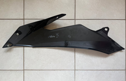 KTM 390 Adventure Right Tank Spoiler / Side Panel