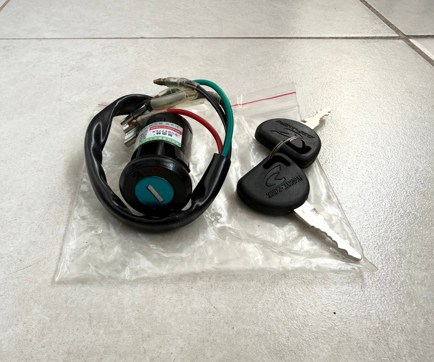 Chinese CG125M Ignition Lock And Keys
