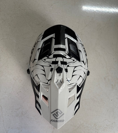 Faseed FS-618 Youth Helmet
