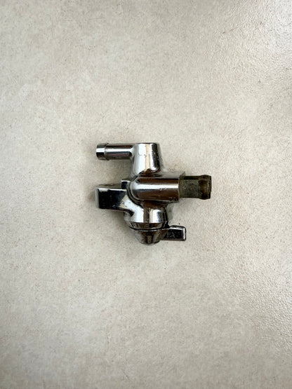 Suzuki VS1400 Intruder Boulevard S83 Marauder 80 Fuel Tap Valve