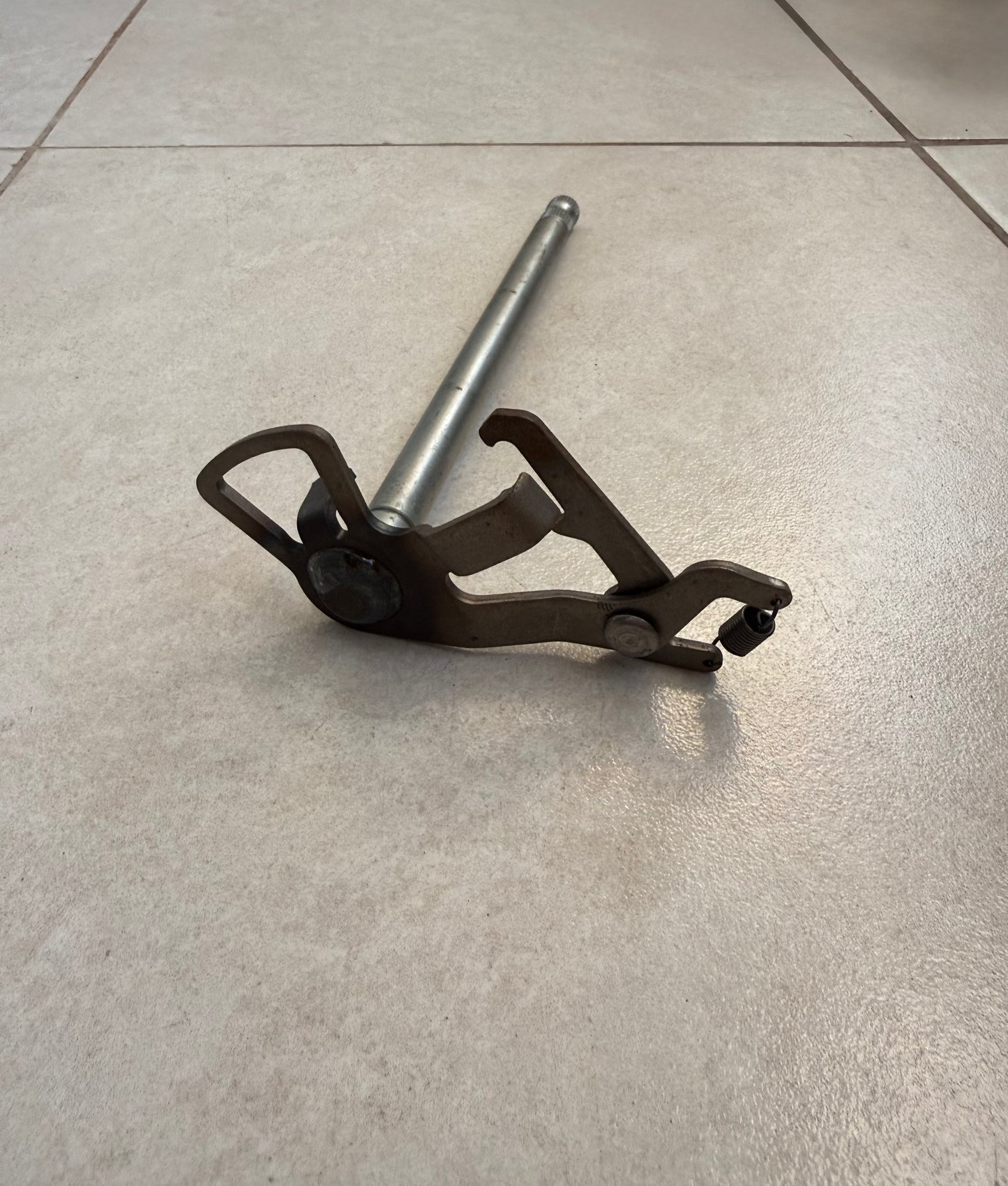 Yamaha TT-R230 Gear Selector Shaft