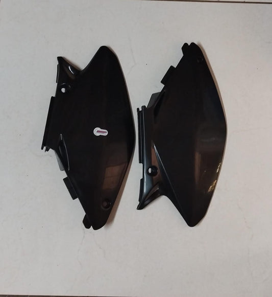 Honda CR125 CR250 Left and Right Side Covers