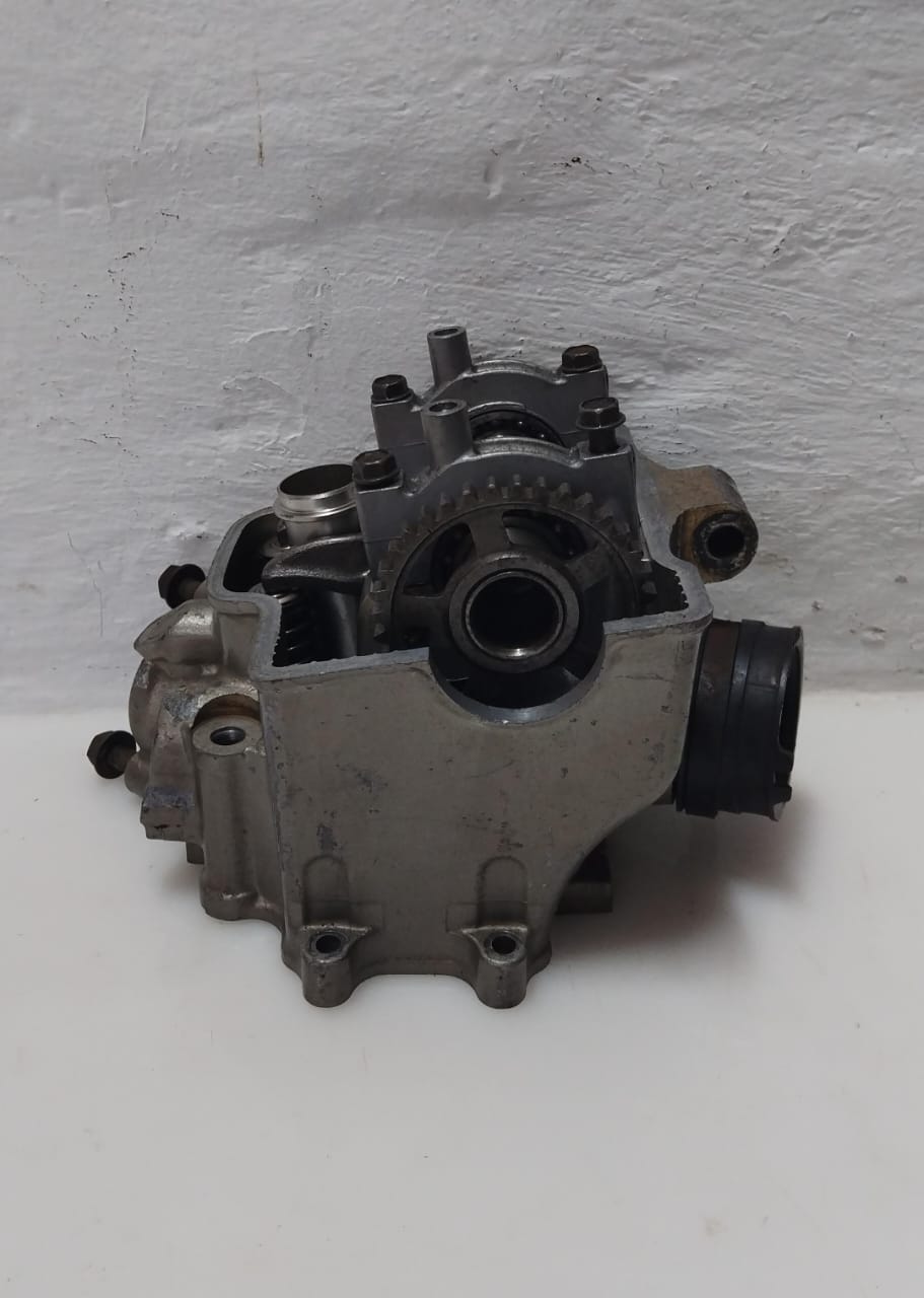 Honda CRF250 CRF250R Cylinder Head