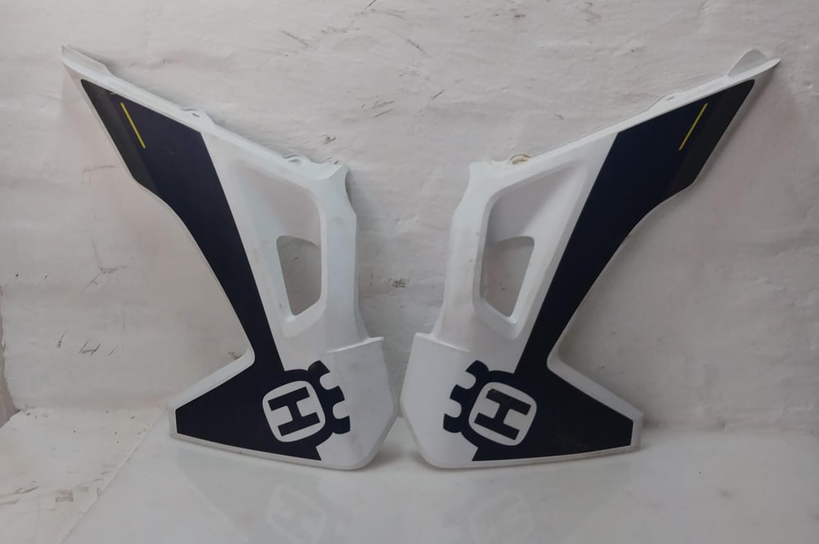 Husqvarna FC450 Radiator Shrouds