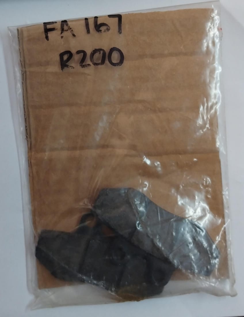 Husqvarna WRE125 WXE125 SMS125 TE250 TE450 SMR510 Gas Gas EC250 EC300 TM EN125 EN250 MX125 MX250 Front Brake Pads FA167