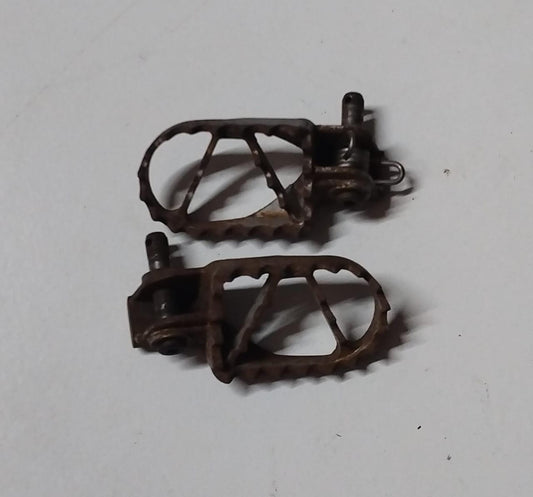 Husqvarna TC50 Footrests