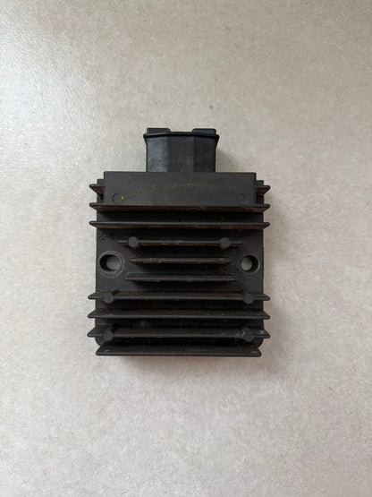 Honda CBR125R CBR250R CBR300R CB300F CRF250 Regulator / Rectifier