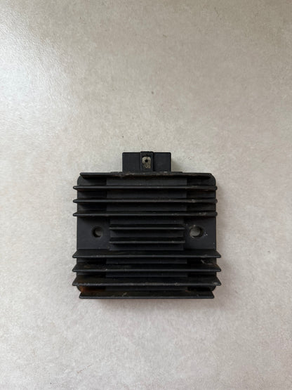 Yamaha XT660R XT660X YZF-R6 Regulator / Rectifier