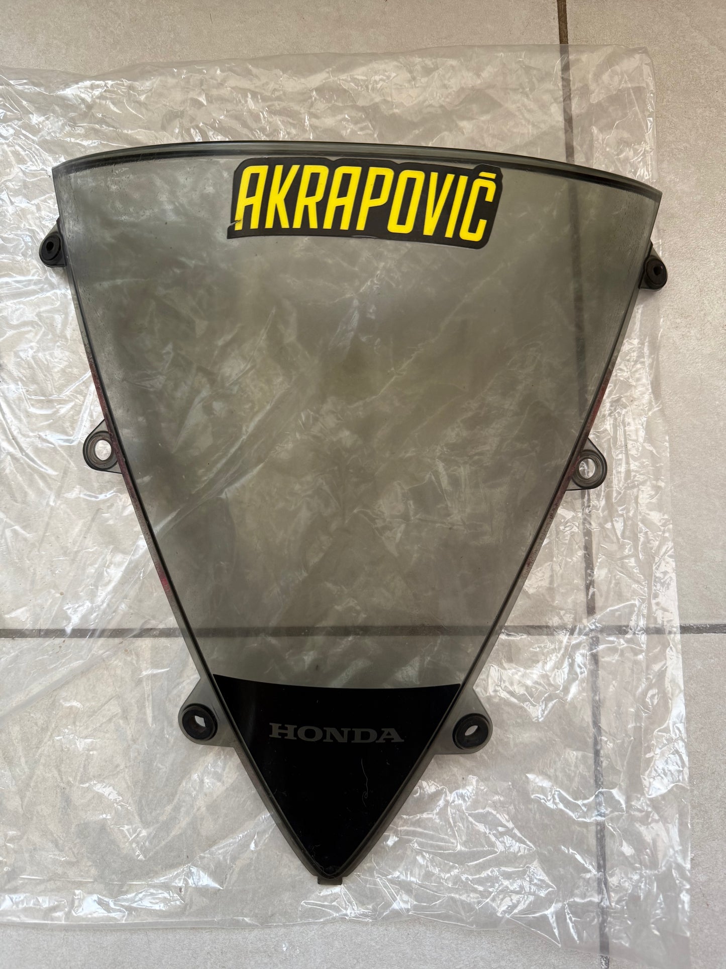 Honda CBR1000RR Fireblade Screen 12-16