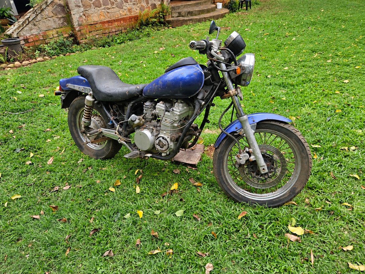Kawasaki Eliminator 400 ZL400 Stripping For Spares