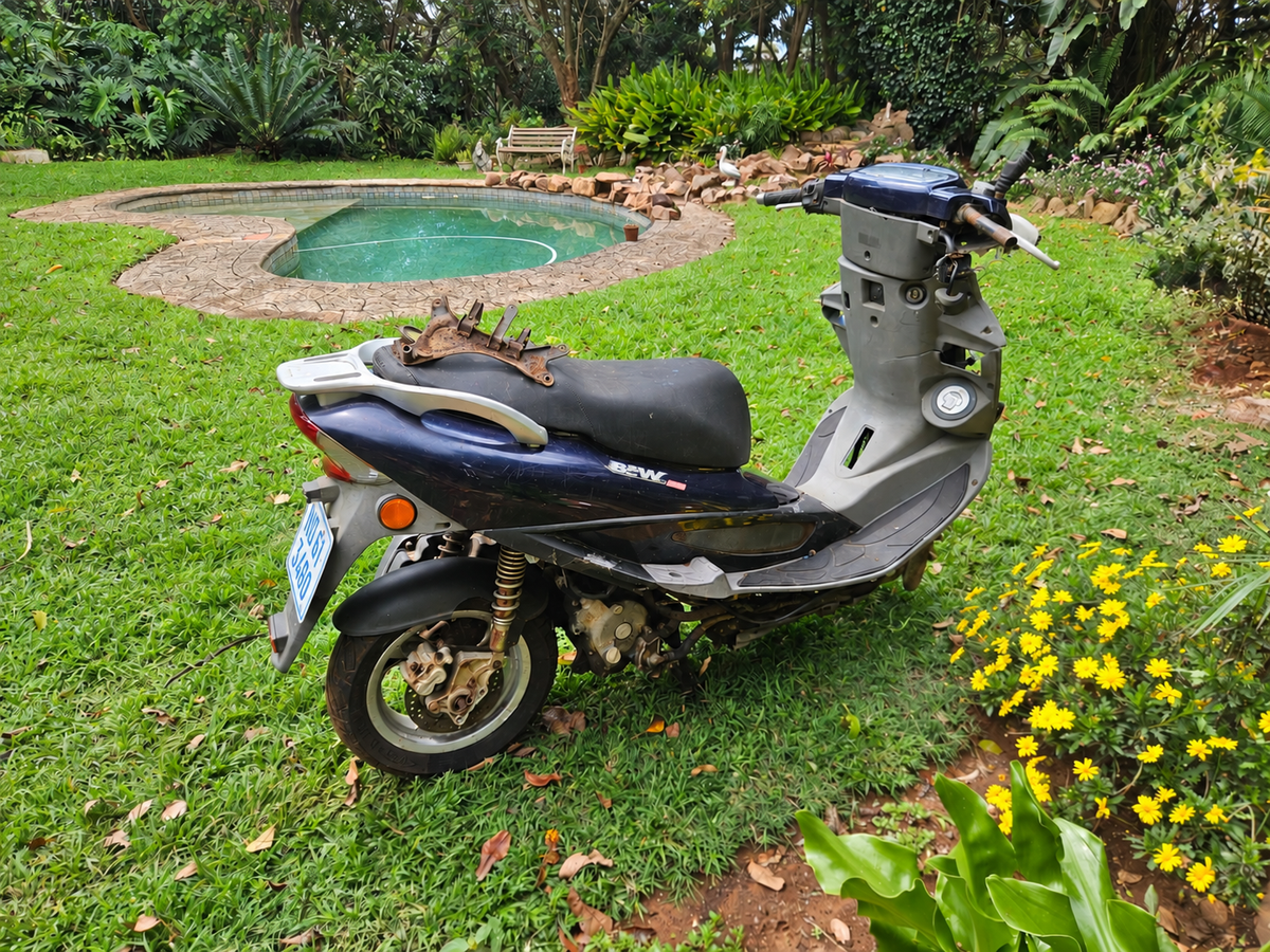 Kymco Bet & Win 125 Stripping For Spares