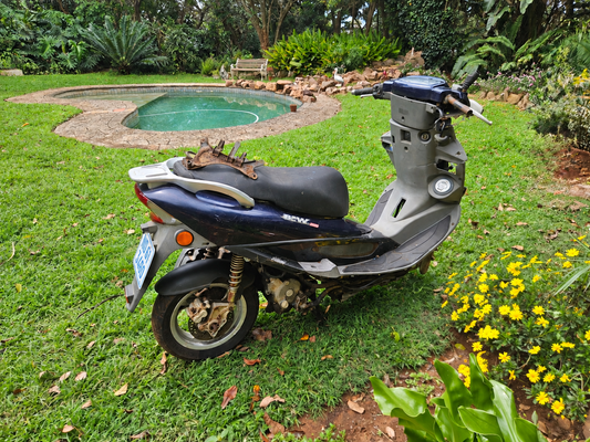 Kymco Bet & Win 125 Stripping For Spares