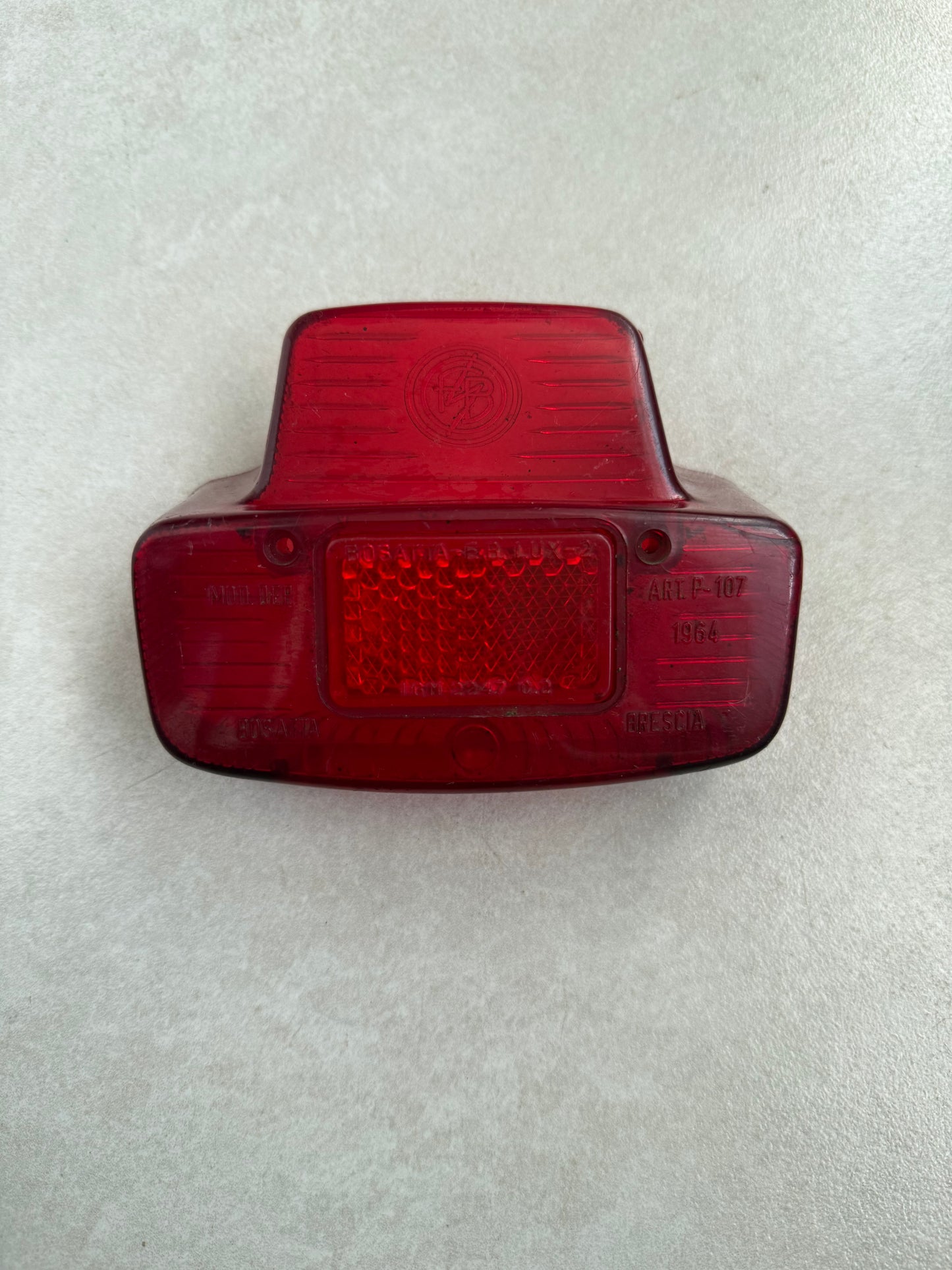 Piaggio Vespa 125/150 Super 150 GL 150 Sprint 180 SS Taillight Lens