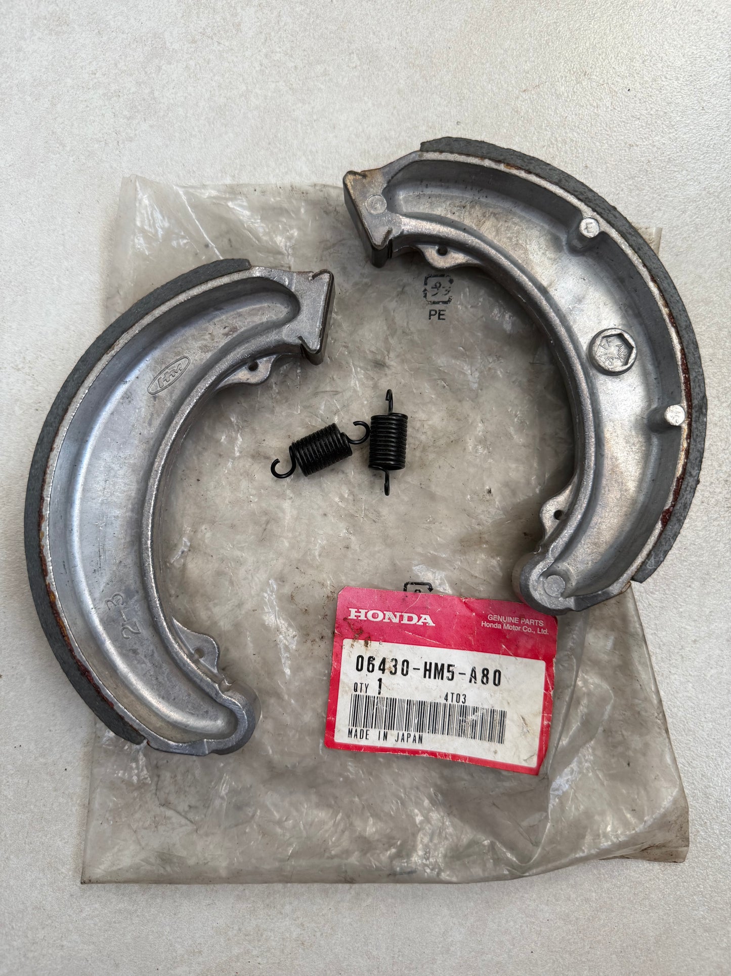 Honda ATC250SX/ES Big Red TRX250 TRX300/FW FourTrax Rear Brake Shoes