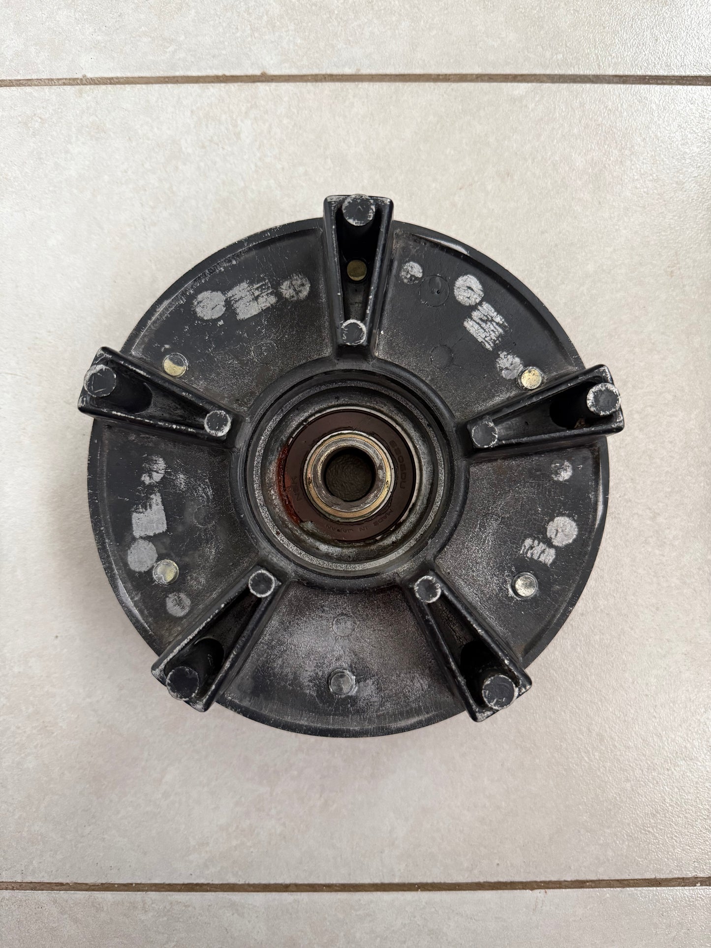 Yamaha FZR1000 EXUP Rear Sprocket Hub