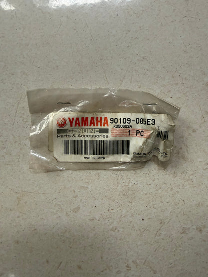 Yamaha DT125R DT230 Lanza TT600E XTZ660 Tenere XTZ750 Super Tenere WR450F YZ450F Flange Bolt