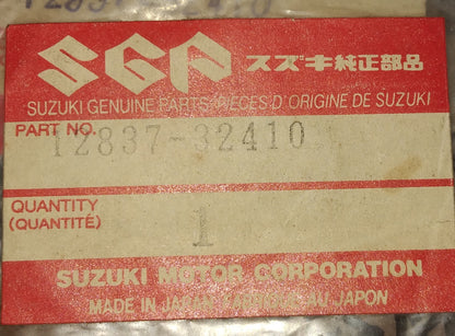 Suzuki DR125 DR200 DR370 DR400 DR500 DR-Z250 DR-Z400 LT125 LT185 LT230 SP GN TU250X RM-Z450 Cam Chain Tensioner Gasket