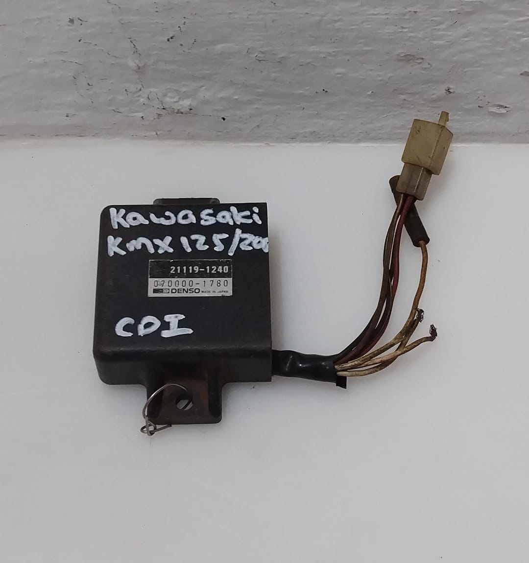 Plaquettes De Frein Avant Pour Kawasaki KMX125 (1986-1998) Et KMX200 (1988-1992) - Matériau Organique Semi-métallique - Paire