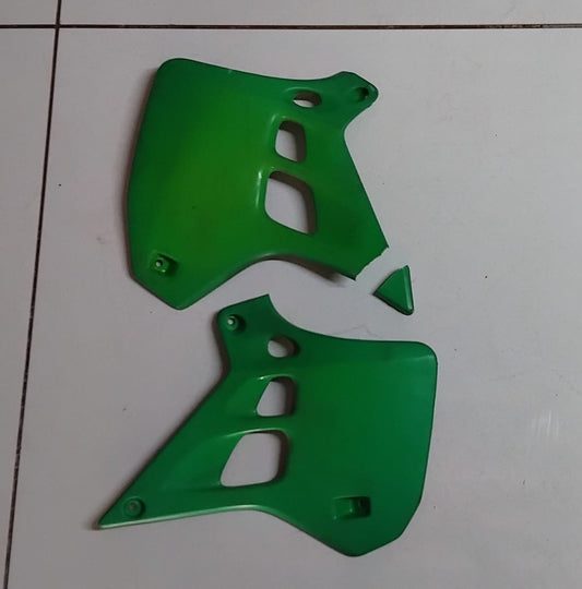 Kawasaki KX125 KX250 Left and Right Radiator Covers