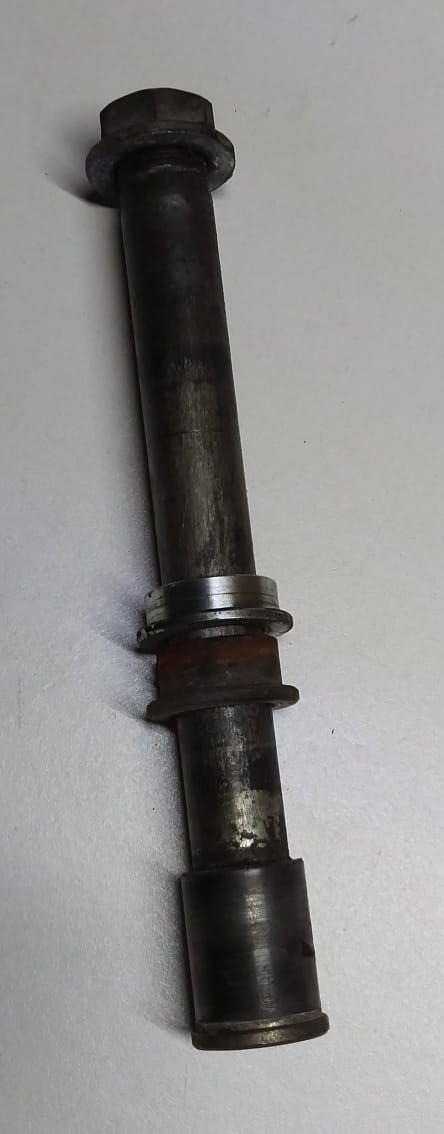 Kawasaki ZX-7R ZX7 Front Axle