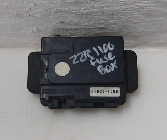Kawasaki ZZR1100 Fuse Box