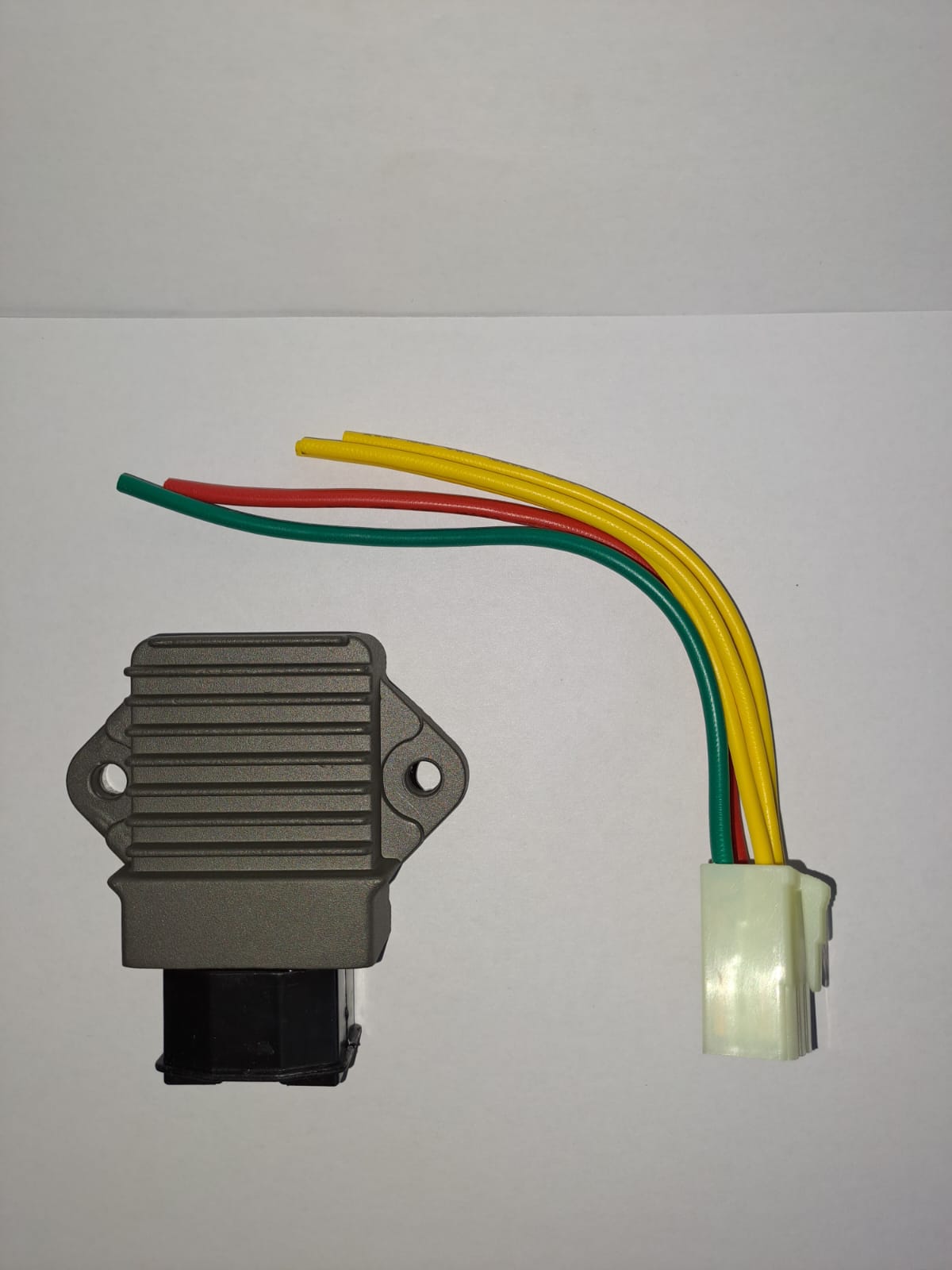 Honda CB-1 CB250 CB400 CB600 CBR400 CBR600 F2 F3 CBR900 CBR1100XX VFR400 VT250 VT750 Regulator / Rectifier