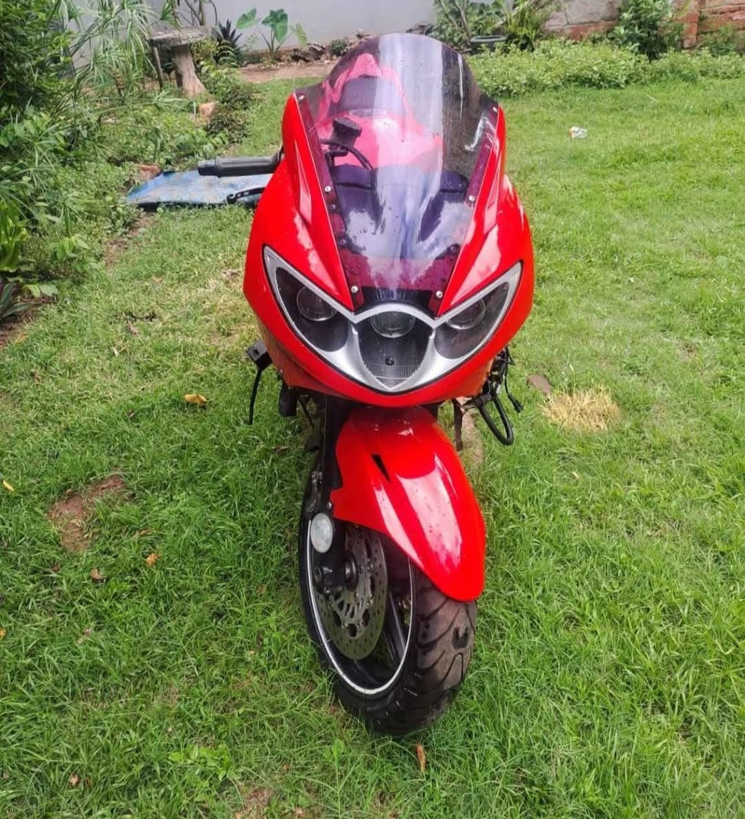 Triumph Sprint ST 1050 Stripping For Spares