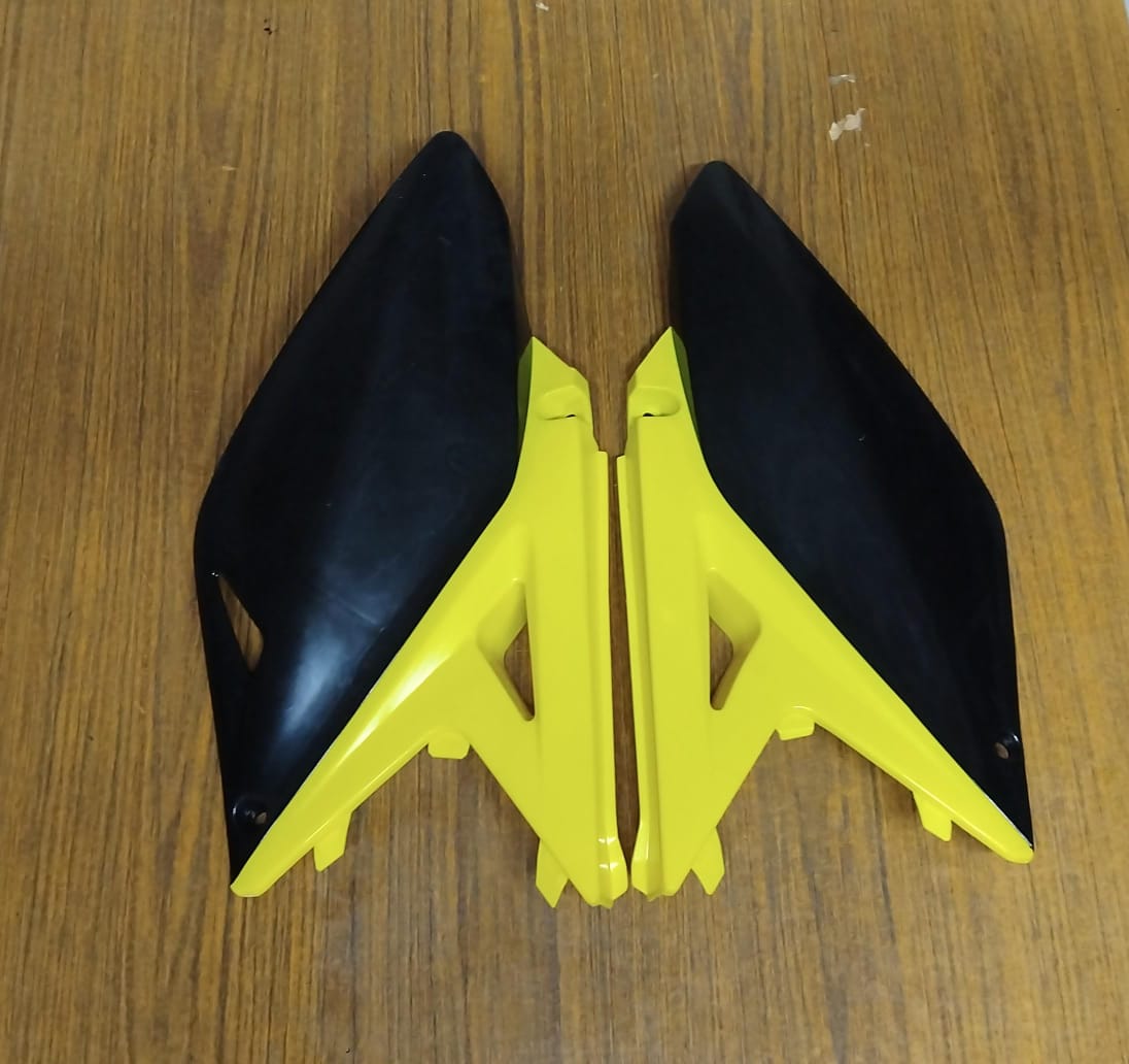 Suzuki RM-Z250 RMZ250 Left and Right Side Covers