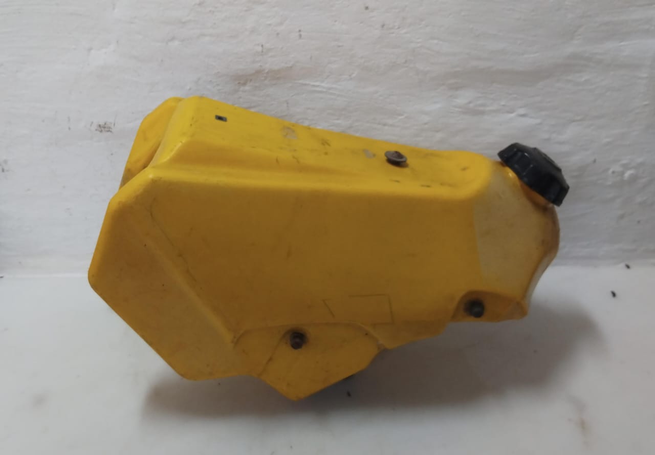 Suzuki RM250 Fuel Tank / Petrol Tank