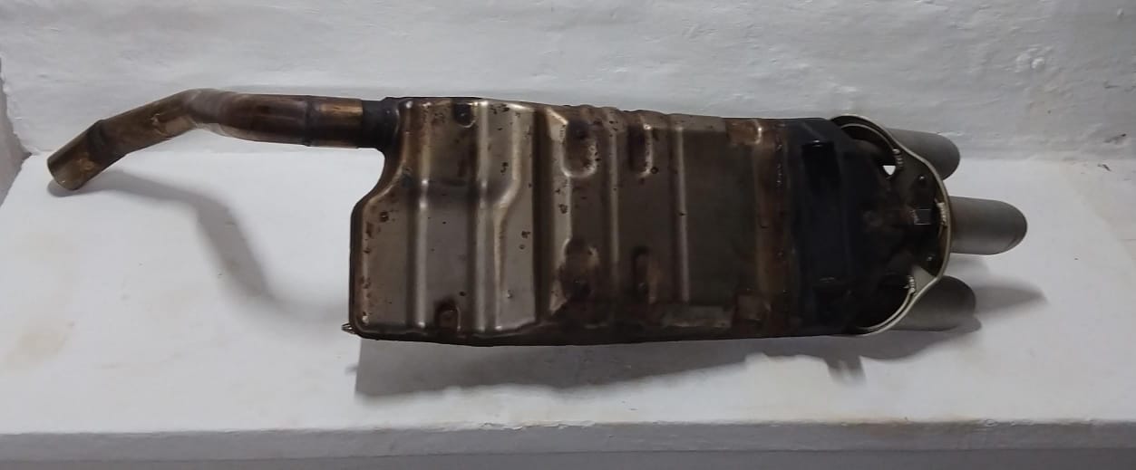 Triumph Sprint ST 1050 Exhaust