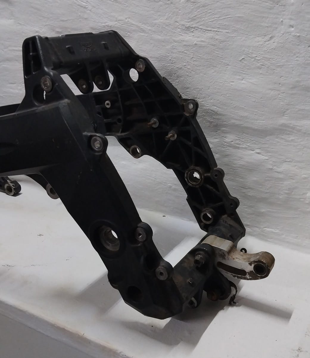 Triumph Sprint ST 1050 Frame