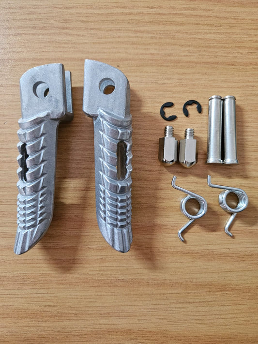 Suzuki GSX-R600 GSX-R750 GSX-R1000 Front Footrests