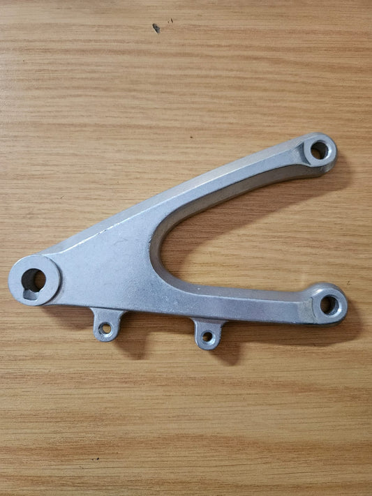 Yamaha YZF-R1 YZFR1 R1 Left Footrest Bracket