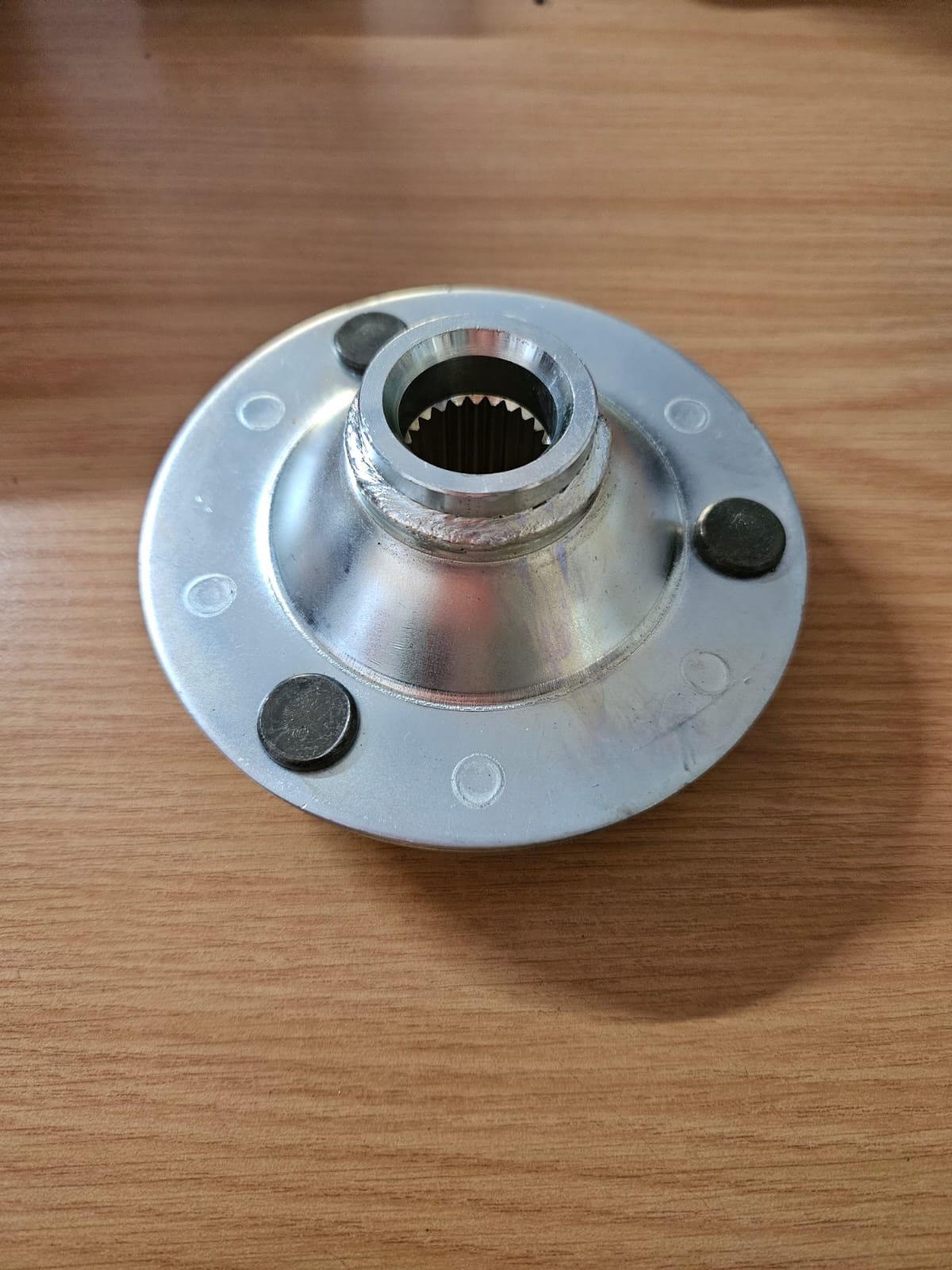 Yamaha YFM200 YTM200 YTM225 YT125 YT175 Rear Wheel Hub / Collar